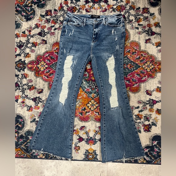 Judy Blue Denim - JUDY BLUE flare jeans